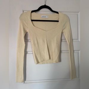 Abercrombie Cropped Sweater - XS